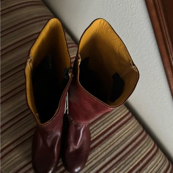 NEW with tags - VINTAGE Frye Burgundy Red Campus Leather Boots - Picture 15 of 16